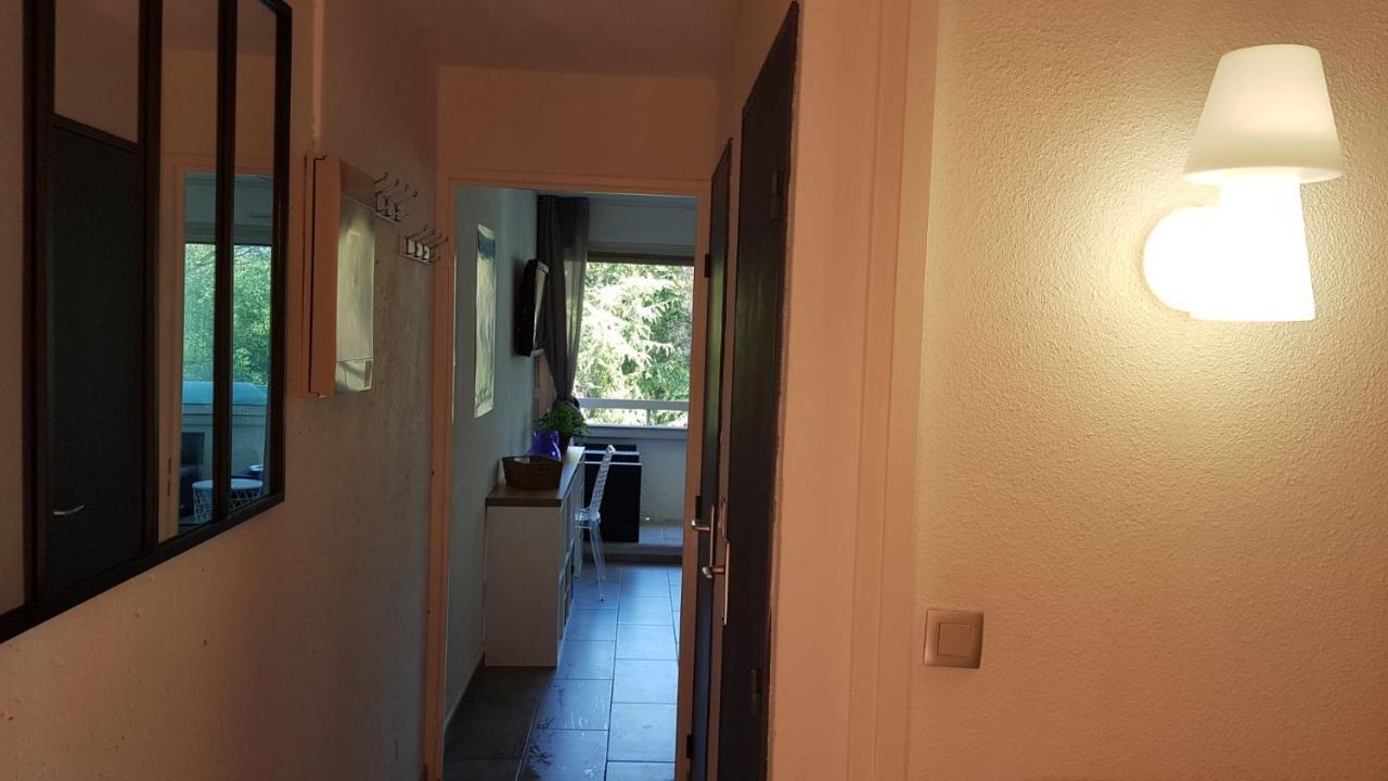 AppartementFrontDeMerSaintRaphaelSantaLucia Exterior foto